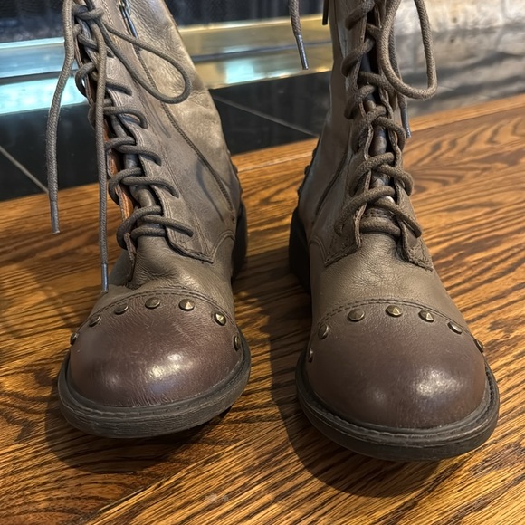 Lucky Brand Women’s 7M Brown Leather Studded 6" Shaft Combat Ankle Boot Zipper - Picture 5 of 7